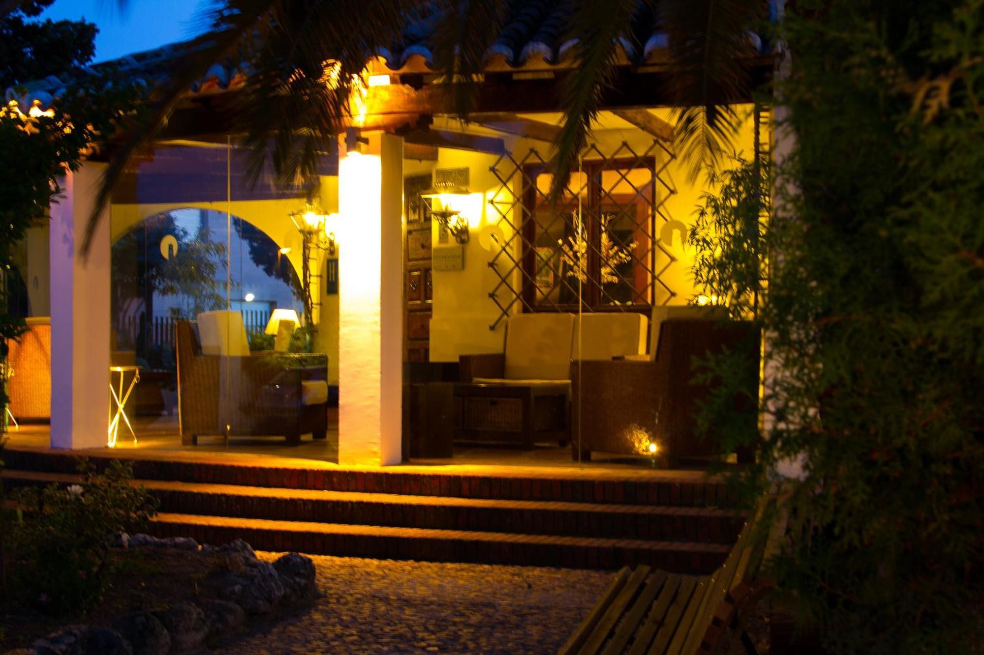 Hotel & Spa La Salve Torrijos Extérieur photo